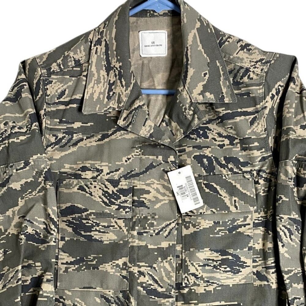 U.S. Air‎ Force Women’s Utility Coat 6R Digital Camo Tactical Hunting Military